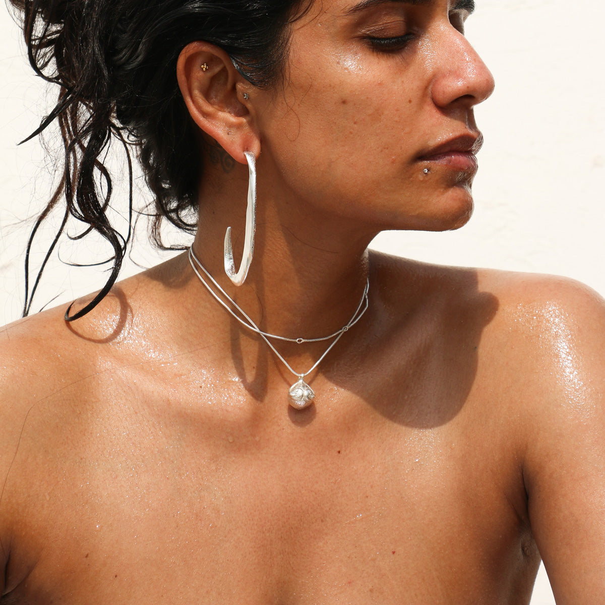 Tiny Kasturi Pendant & Chain