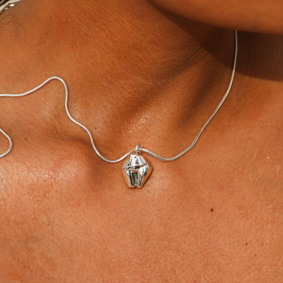 Tiny Nayika Pendant & Chain